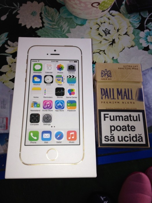 Vand iphone 5s GOLD neverlocked sigilat VARIANTA EUROPA predare acum in BUCURESTI foto mare Vand iphone 5s GOLD neverlocked sigilat VARIANTA EUROPA predare acum in BUCURESTI foto mare
