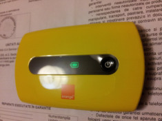 Router/modem/hotspot portabil WiFi-MiFi Huawei E5251 Air Net H+ Yellow, nou, necodat, factura+24 luni garantie la Orange, pachet complet foto