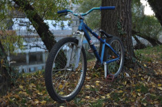 Vand Bicicleta MTB Dirt macra RAM in stare percefcta,pret negociabil foto