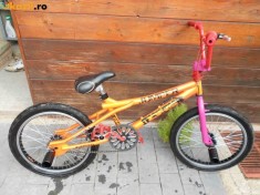 Bicicleta BMX Jumper Dhs cu peguri foto