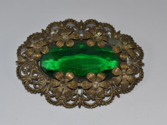 BROSA VICTORIANA CU CRISTAL EMERALD CZECH, STIL ART NOUVEAU, ETRUSCAN REVIVAL, FRANTA, SECOL 19, BIJUTERIE ANTICA, PIESA DE COLECTIE, MINUNAT CADOU foto