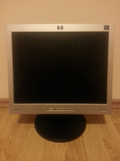 Monitor LCD HP L1506 15 inch in stare foarte buna! foto