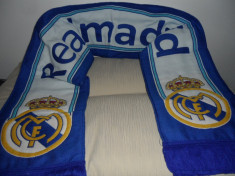 Fular FC Real Madrid nou 2014 Model pentru iarna gros Calitate foarte Buna ! foto