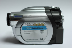 Camera video Panasonic VDR - D160EP Zoom optic 30x. in stare perfecta. foto