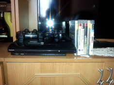 playstation 3 super slim foto