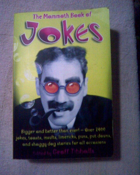 The Mammoth Book of Jokes (5+1)5