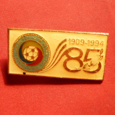 Insigna 85 Ani Federatia Romana Fotbal 1996 , l= 3 cm