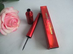 Liquid Eyeliner Black - Water Proof Eyeliner Brilliant MAC foto