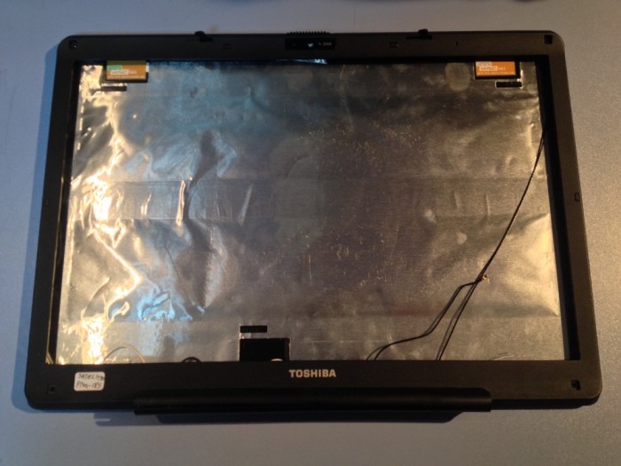 CAPAC DISPLAY TOSHIBA SATELITTE P200-18Y