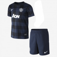 Echipament Nike Manchester United-copii ( 2013-2014) -( 3-5 ani) foto