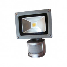Reflector /Proiector LED 10W cu senzor de miscare . Reflector LED 10w senzor foto