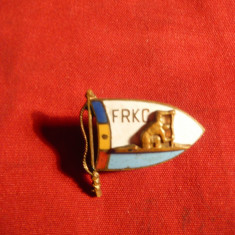 Insigna veche Federatia Romana Kaiac-Canoe ,h=2,1 cm