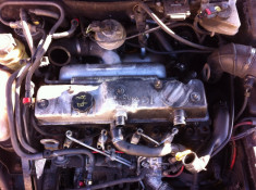 Motor ford focus 1.8 tddi foto