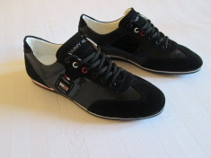 Oferta Tommy Hilfiger - Adidasi casual Pantofi sport barbati Tommy Hilfiger piele tenisi negru Colectia Noua 2014 Marimi 40 - 44 foto