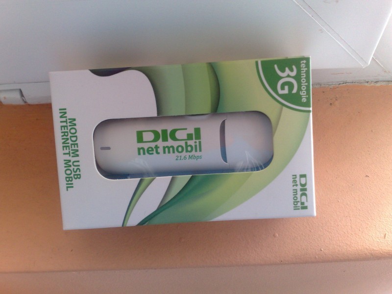 Cartela + modem stick USB mobil 3G Huawei e313