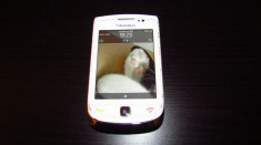Blackberry 9800 Torch White + carcasa noua! foto