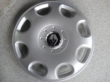 Capace Roti 14 Personalizate Auto: VW, Opel, Ford, Audi, Logan, Kia, Volvo, Fiat, Hyundai, Toyota. Set 4 Bucati cu Embleme Metalice