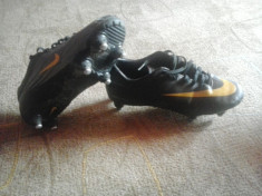 vand urgent ghete fotbal nike mercurial marimea 40 foto