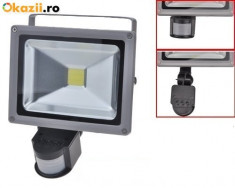 Proiector LED 20W cu senzor! Reflector senzor miscare 20W- Lumina alb rece! foto