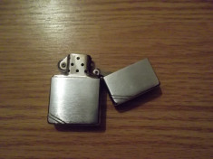 bricheta ZIPPO foto