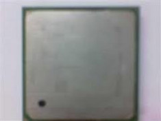 Intel&amp;amp;amp;amp;amp;reg; Pentium&amp;amp;amp;amp;amp;reg; 4 Processor 2.40 GHz, 1M Cache, 533 MHz FSB foto