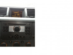 CD PLAYER CD30 + GID (GRAFIC INFO DISPLAY) PENTRU OPEL VECTRA C foto