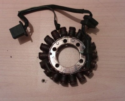 Stator - Generator Kawasaki GPZ GPX ZL 600 ZZR 400 600 foto