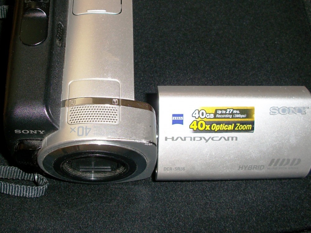 Camera video Sony HandyCam Carl Zeiss 40x zoom optic fimare HDD