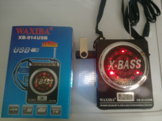 Boxa MP3 player X-BASS portabila cu LANTERNA cu acumulator intern , RADIO FM SLOT USB / CARD SD/ slot Baterii foto