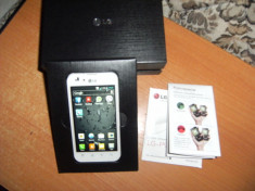 LG Optimus Black (White Version) P-970 foto