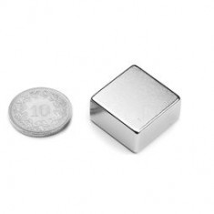 Super Magnet Neodim N42 - 12 Kg Forta patrat 20 x 20 x 10 mm N42 magneti puternici(neodymium/neodimium/ neodym) foto