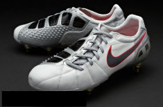 Ghete PROFESIONALE de fotbal originale Nike - T90 LASER III K - SG, marimi: 40, 40.5, 44.5 foto