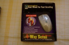 Mouse - Dual Wheel for Fast Scrolling - 4 Way Scroll foto