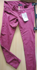 Pantaloni Jegging Tally Weijl Imprimeu Floral Mar.42 foto