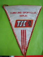 FANION SPORTIV GERMANIA TURN UND SPORT CLUB BERLIN foto