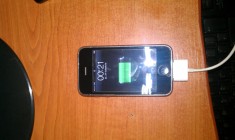 Vand IPhone 3G 8GB!!! foto