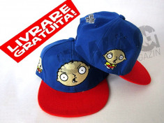 Sapca Snapback Family Guy Stuwie LICHIDARE STOC foto