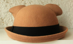 2013 Fashion Trend Alert! Palarie cu urechi Cat ears bowler hat foto