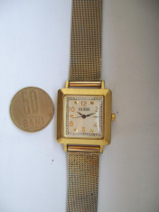 Ceas dama GUESS Japan MOVT Electronic curea tip mesh gold tone foto