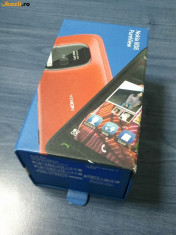 Nokia 808 Pure View, ALB, 41 Mpix foto
