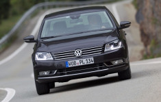 Dezmembrez VW PASSAT B7 2012 foto