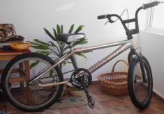 Bicicleta Booster BMX 20 inch foto