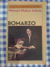 s3 Manuel Mujica Lainez - Bomarzo foto