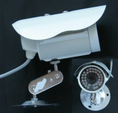 Camere camera supraveghere exterior interior. Lentila 3,6 mm. CCD Sony. 600 linii. Suport si alimentator. foto