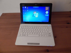 ASUS Eee PC 1015PX cumparat in SUA foto