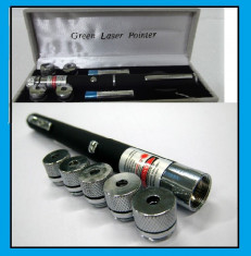 Laser Pointer VERDE 500 mW cu 5 Capete model puternic 2013 foto