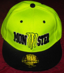 Sapca full cap Monster Energy verde aprins,cozoroc drept,56 cm foto