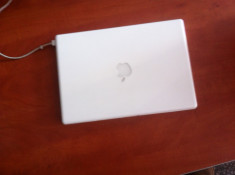 Macbook A1181 foto