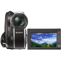 OCAZIEEE!!!Vand URGENT Sony DCR-DVD610 DVD / Memory Stick Hybrid Digital Video Camera Identica cu fotografia foto