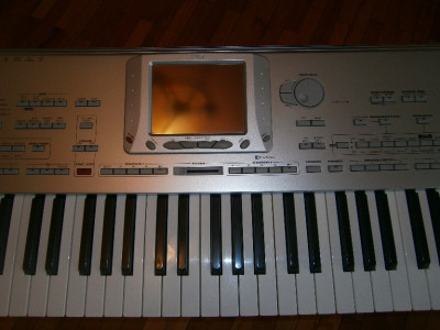 Korg Pa1x Pro Elite full(mp3,cd/dvd-rw,hard, memorie ram,placa video) foto